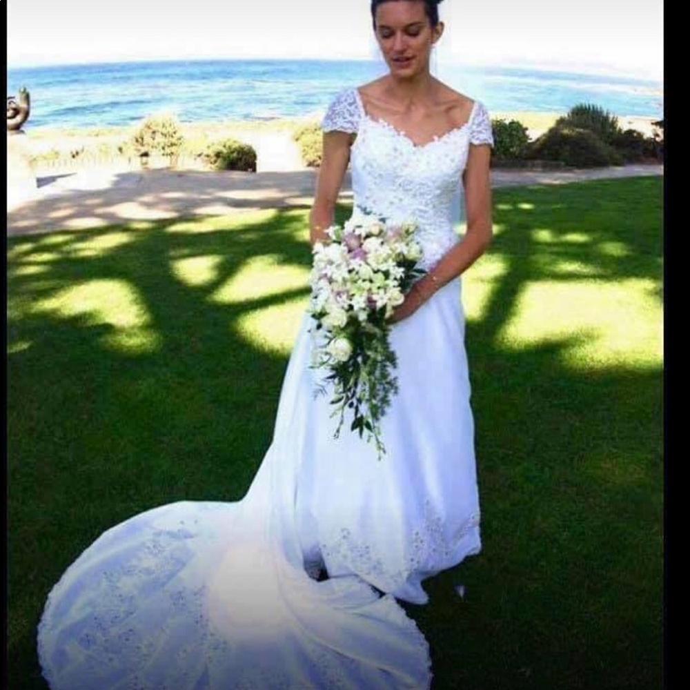 Designer White Wedding Dress Train